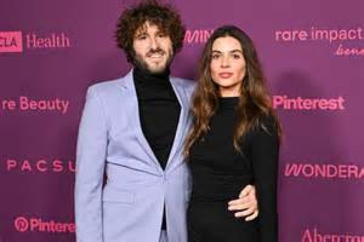 How Much is Lil Dicky Worth in 2023? Exploring the Wealth of the Rapper and Comedian