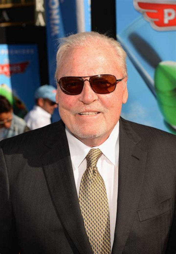 Stacy Keach Net Worth: An Inside Look at the Legendary Actor's Wealth