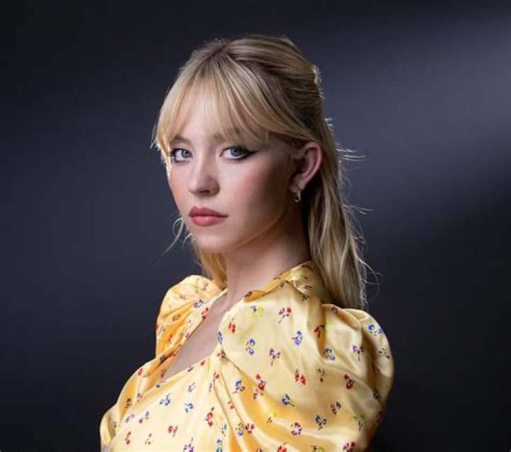 Sydney Sweeney: The Rising Star of Young Hollywood