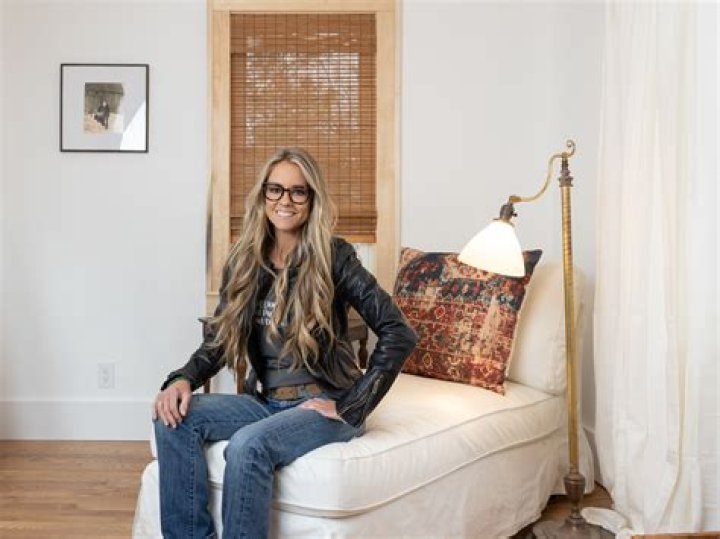 Unveiling the Secrets Behind Nicole Curtis: Age, Life, and Career